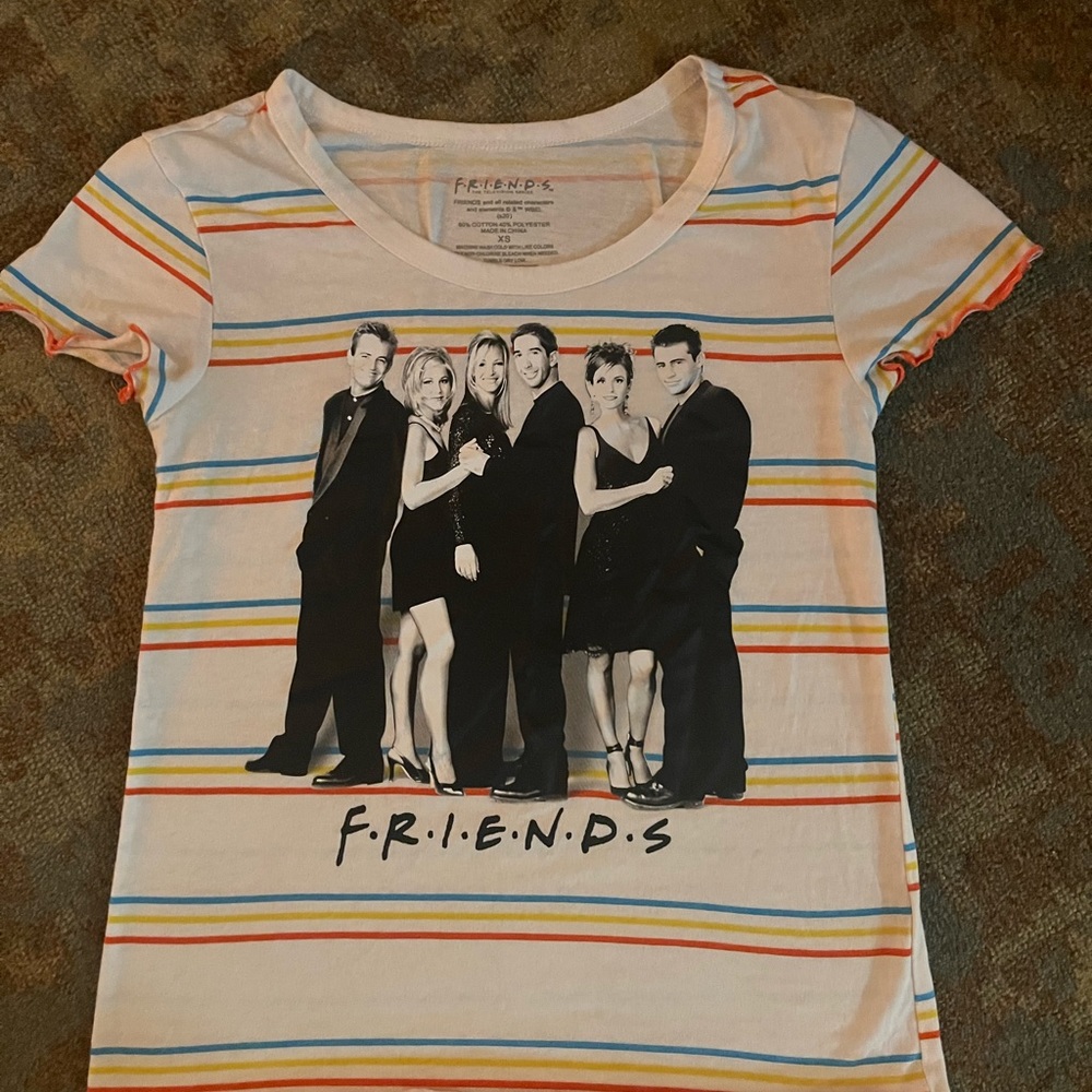 FRIENDS Tshirt size XS
